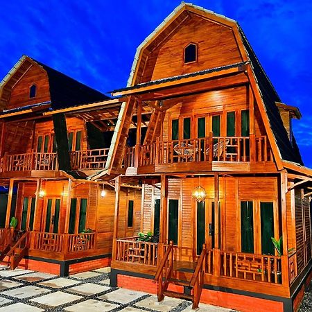 Noerbaya House Bukittinggi Vila Exterior foto